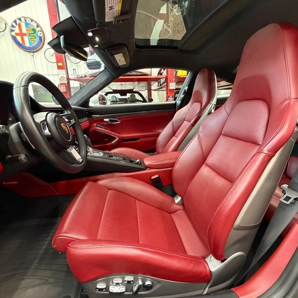 Porsche 911 Carrera S Coupe 2018