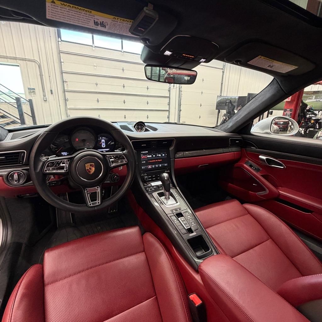 Porsche 911 Carrera S Coupe 2018