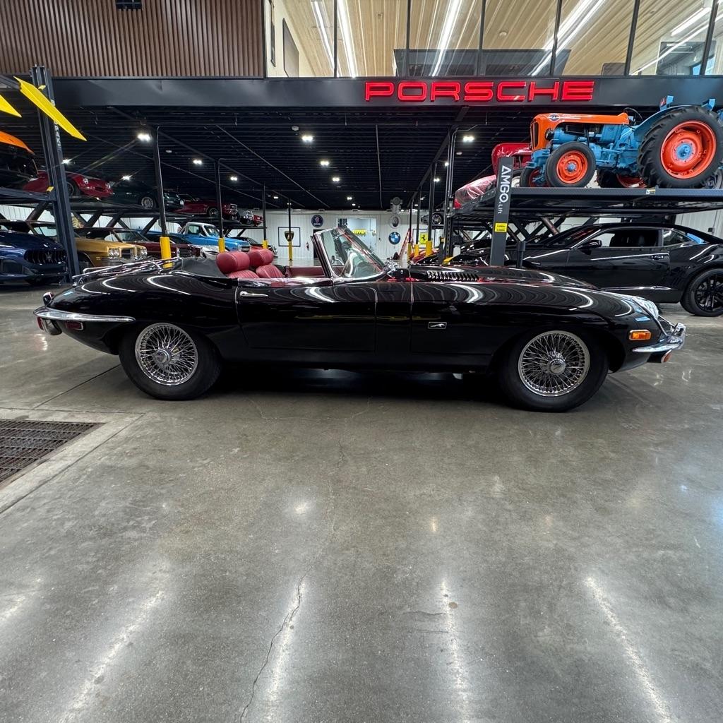 1971 Jaguar XKE 