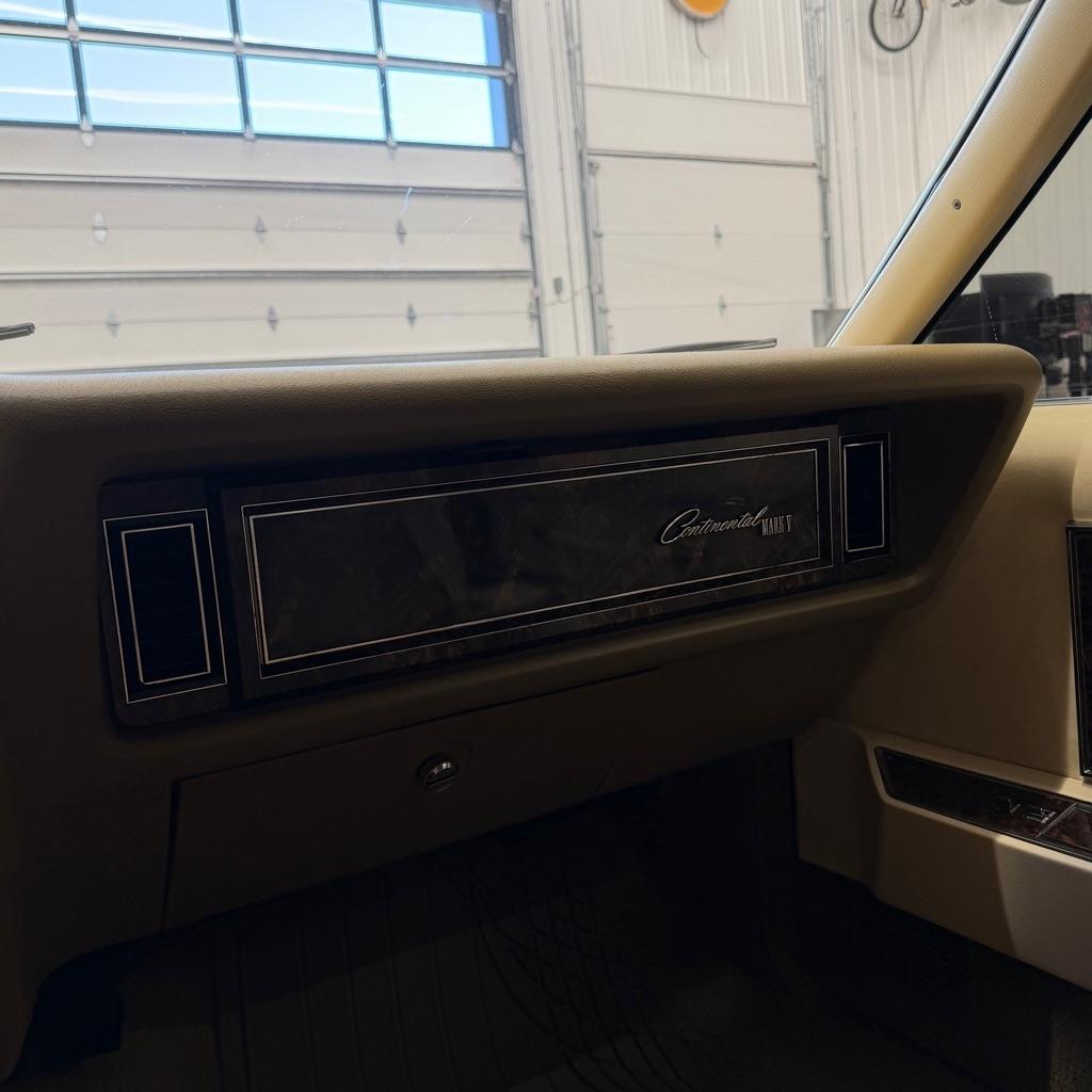 Lincoln Continental  1978