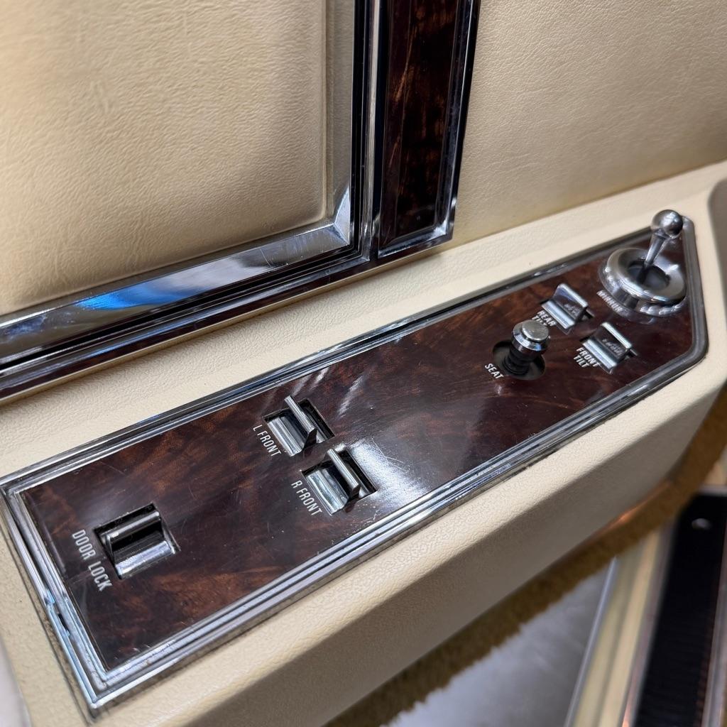 Lincoln Continental  1978