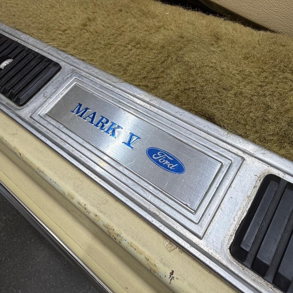 Lincoln Continental  1978