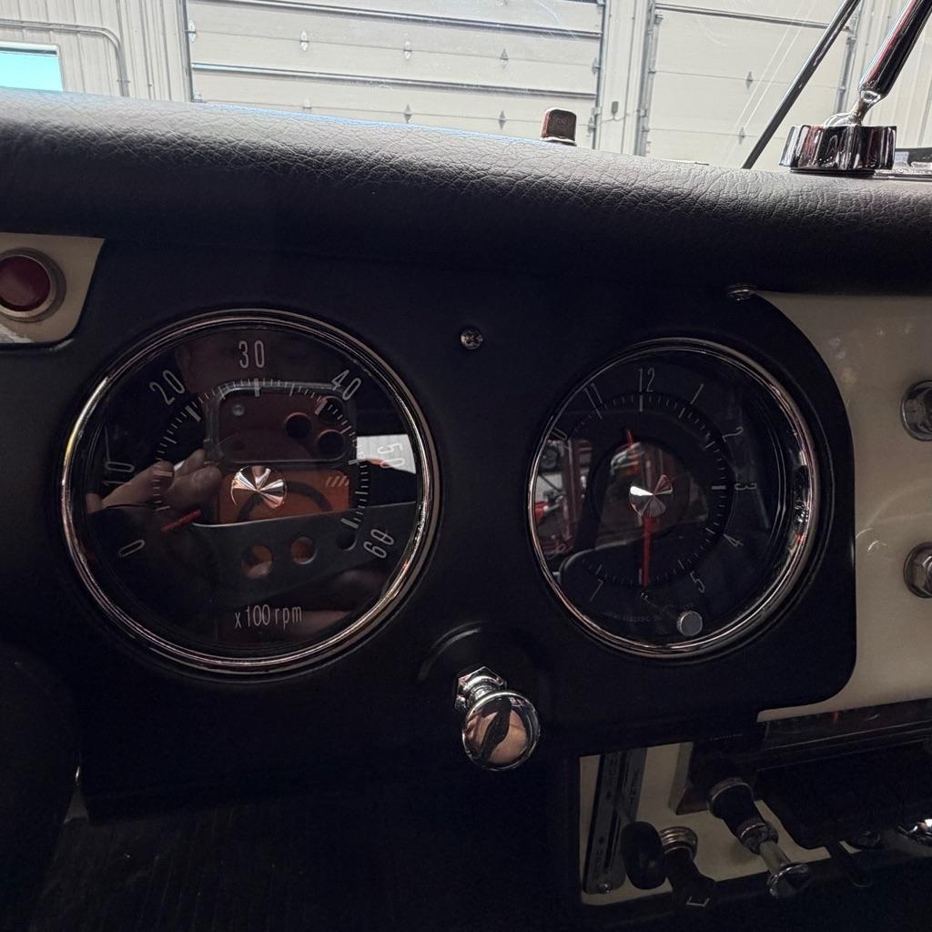 Datsun 2000  1964