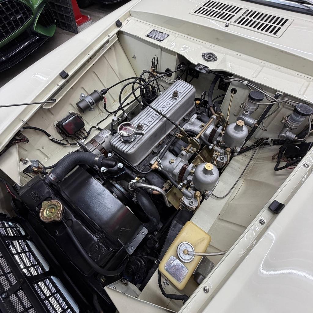 Datsun 2000  1964