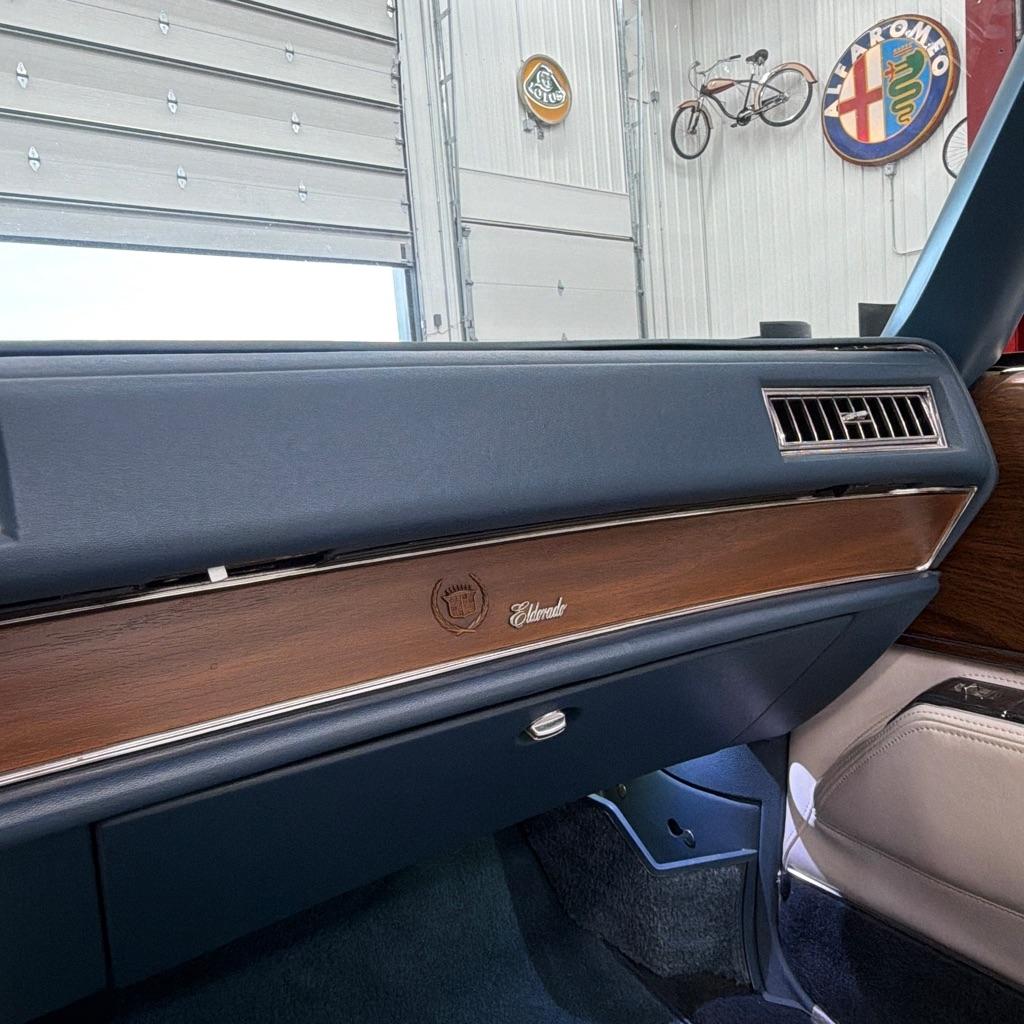 Cadillac Eldorado  1975