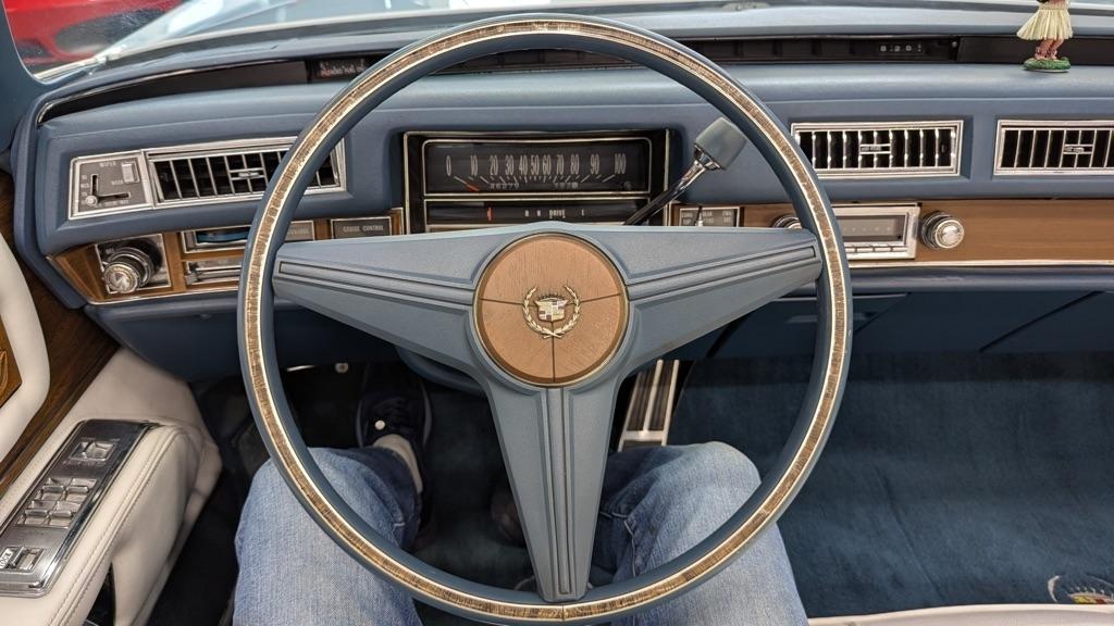 Cadillac Eldorado  1975