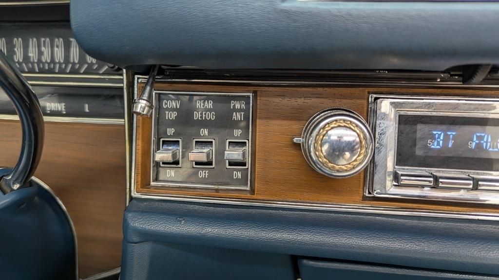 Cadillac Eldorado  1975