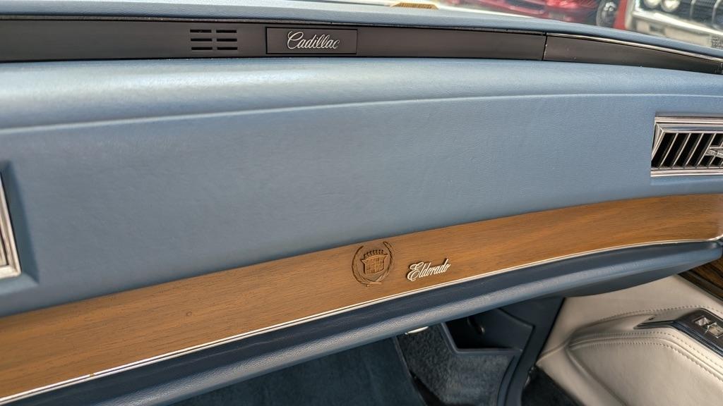 Cadillac Eldorado  1975