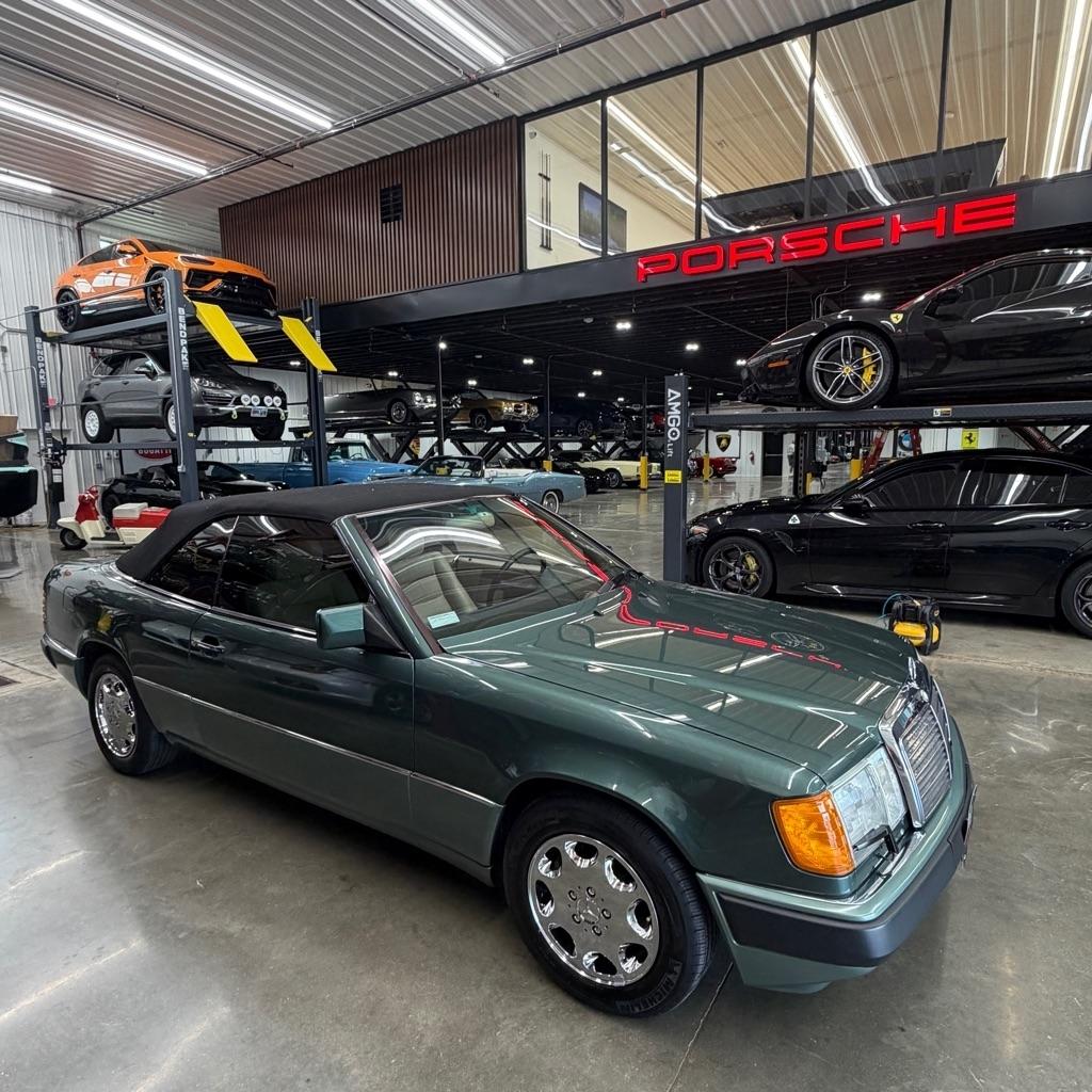 Mercedes-Benz 300 Series 2dr Convertible 300CE 1993