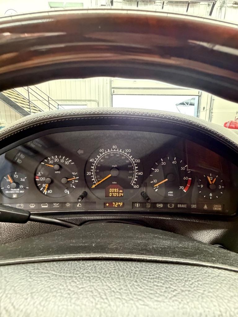 Mercedes-Benz SL-Class 2dr Roadster 6.0L 1998