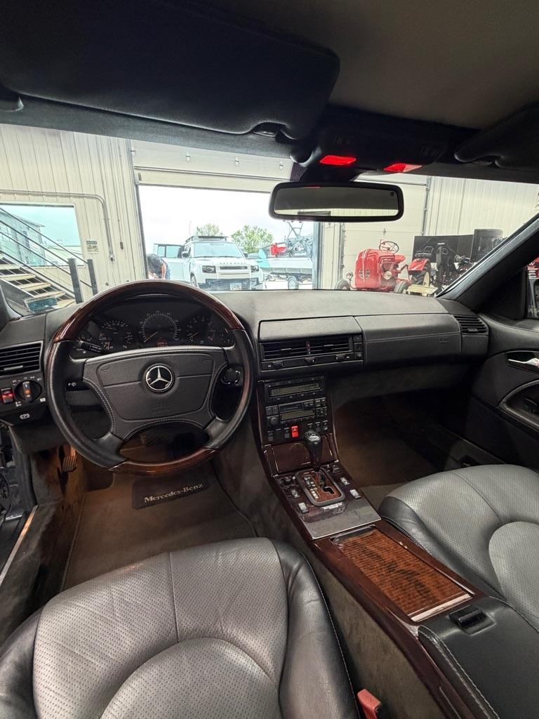 Mercedes-Benz SL-Class 2dr Roadster 6.0L 1998