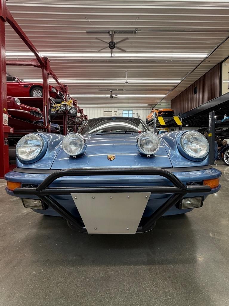 Porsche 911  1987
