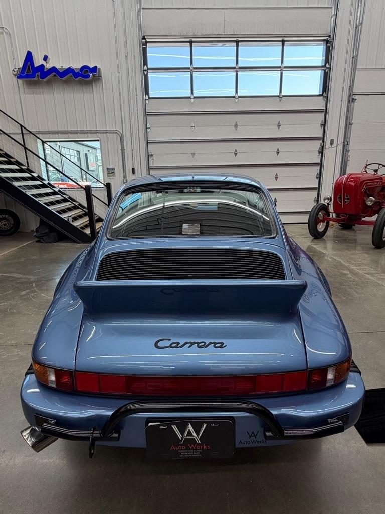 Porsche 911  1987