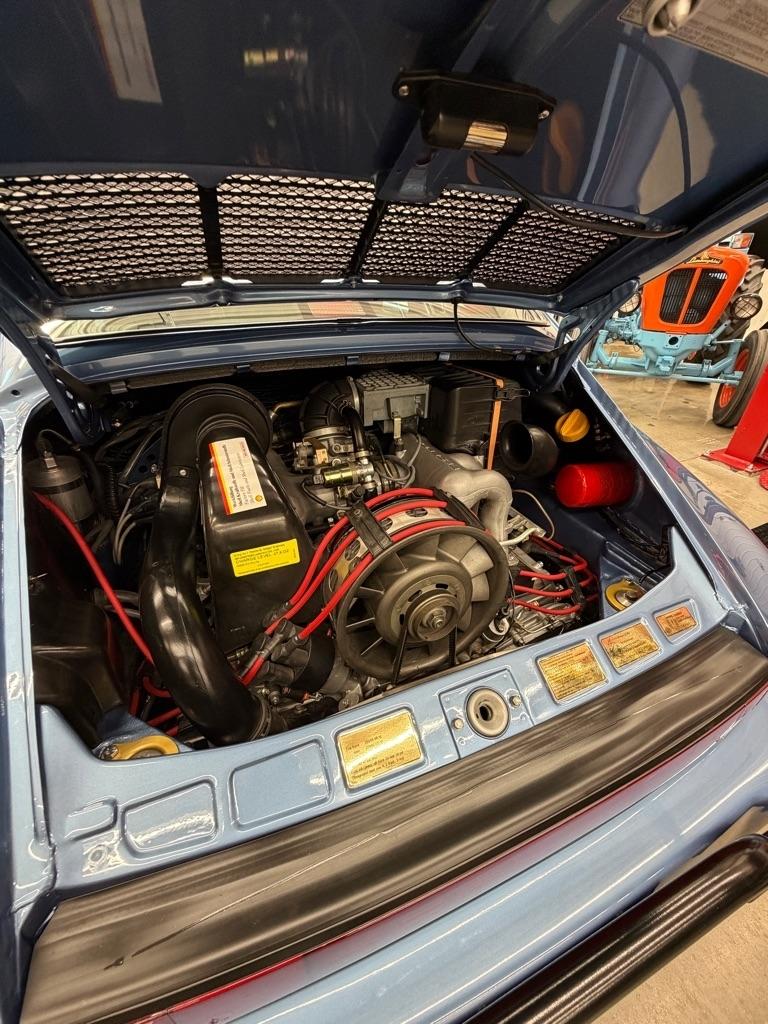 Porsche 911  1987