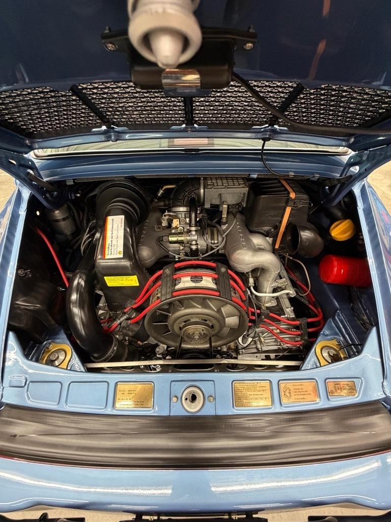 Porsche 911  1987