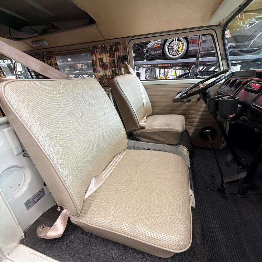 Volkswagen Westfalia Camper  1970