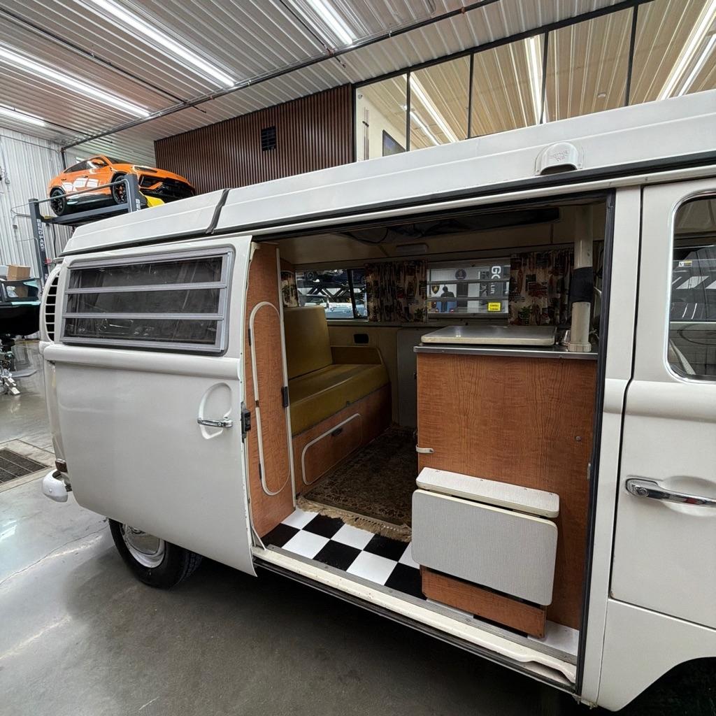 Volkswagen Westfalia Camper  1970