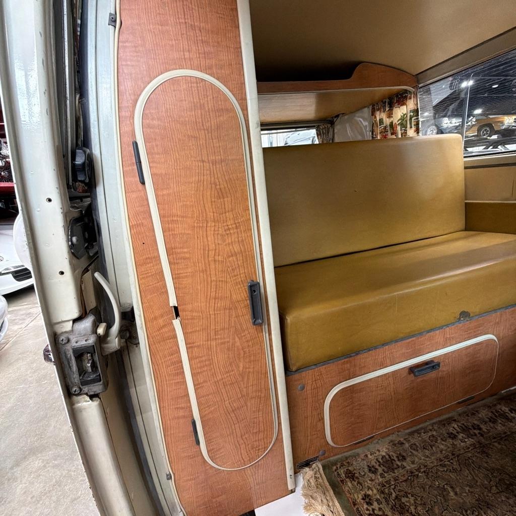 Volkswagen Westfalia Camper  1970