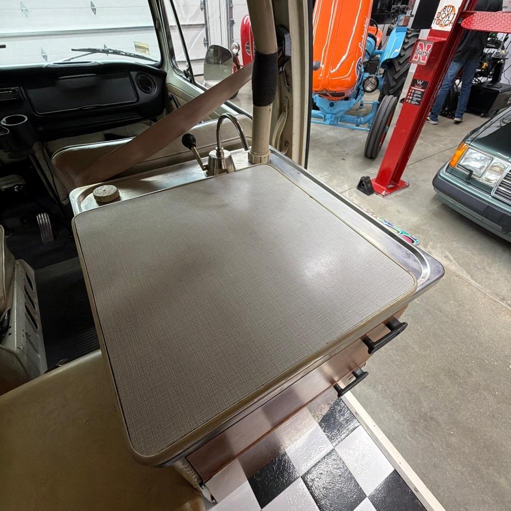 Volkswagen Westfalia Camper  1970