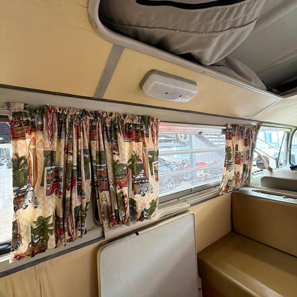 Volkswagen Westfalia Camper  1970