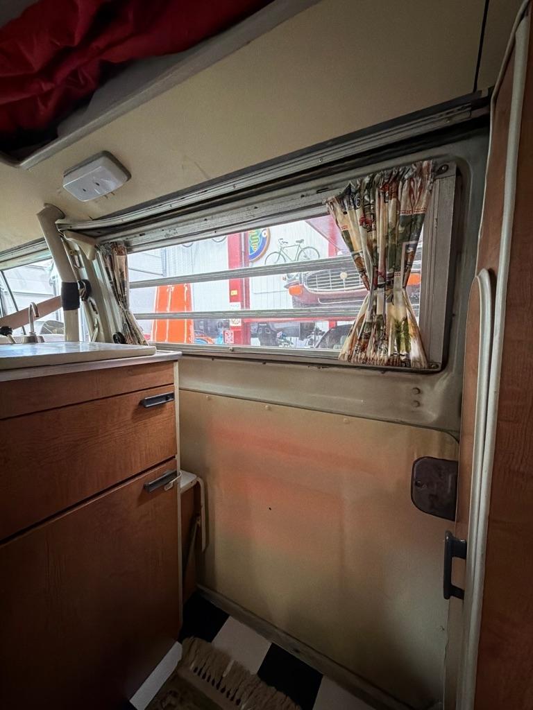 Volkswagen Westfalia Camper  1970