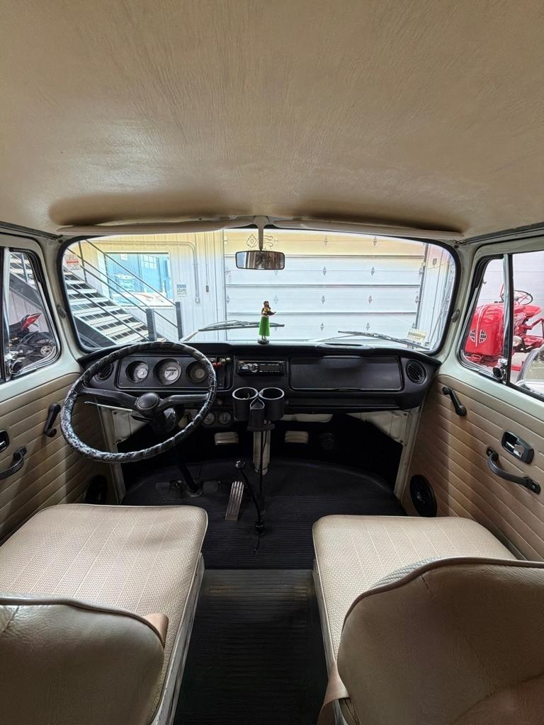 Volkswagen Westfalia Camper  1970
