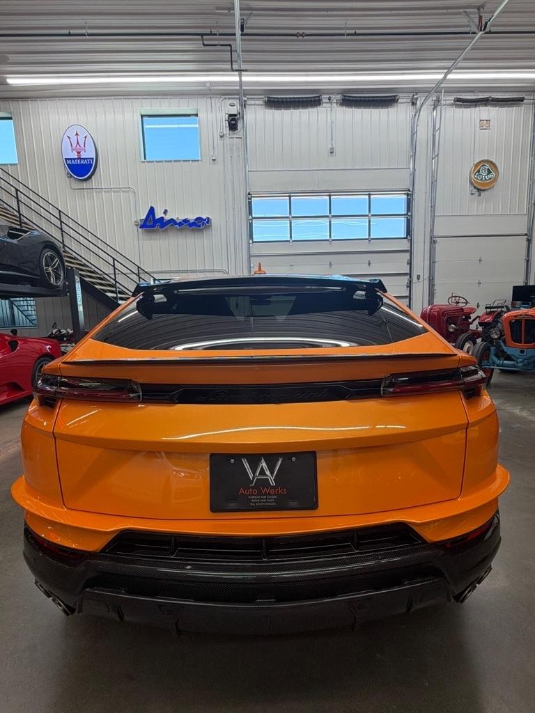 Lamborghini Urus Performante AWD 2024