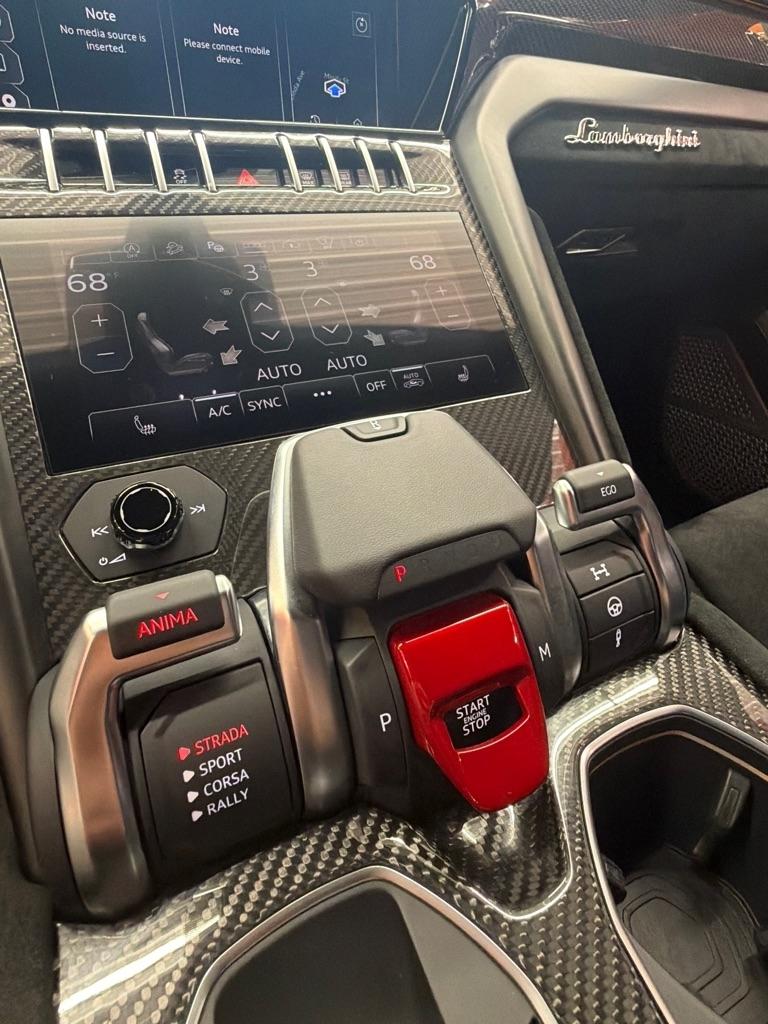 Lamborghini Urus Performante AWD 2024