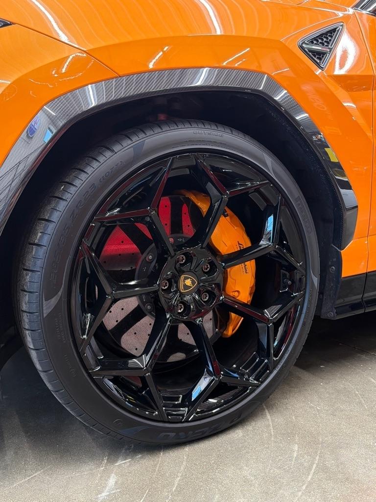 Lamborghini Urus Performante AWD 2024