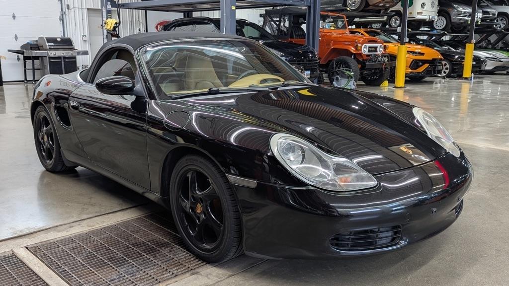 2000 Porsche Boxster 2dr Roadster Manual