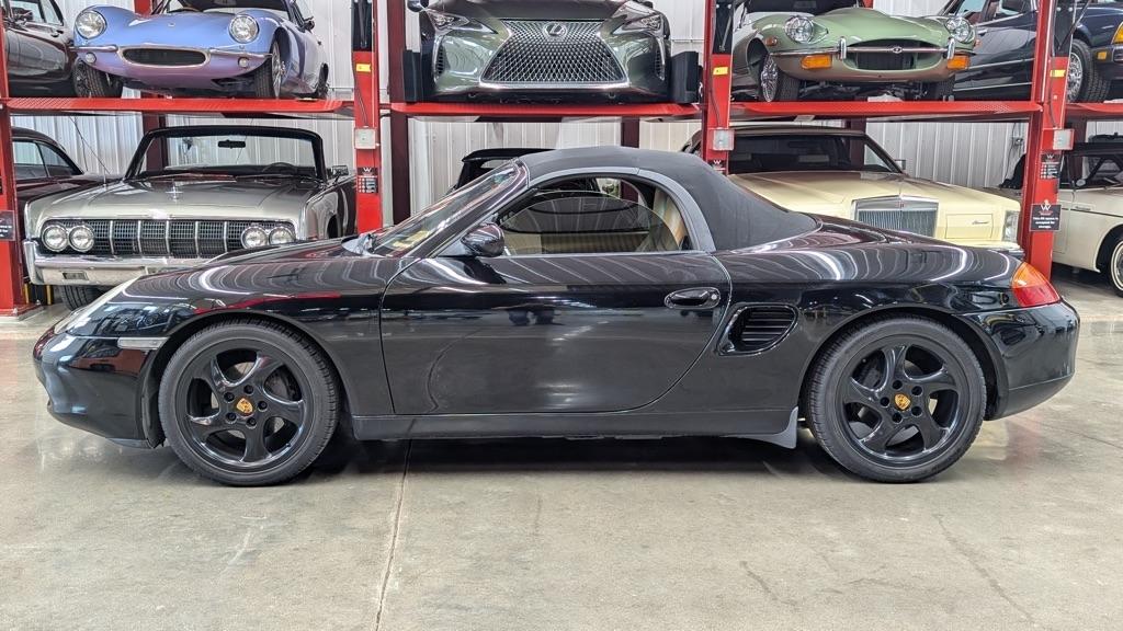Porsche Boxster 2dr Roadster Manual 2000