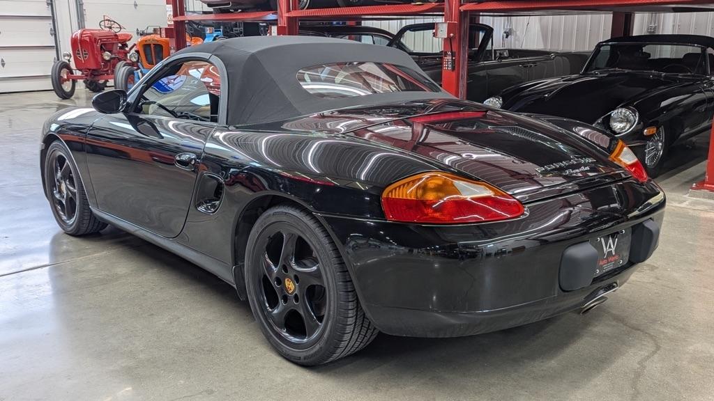 Porsche Boxster 2dr Roadster Manual 2000