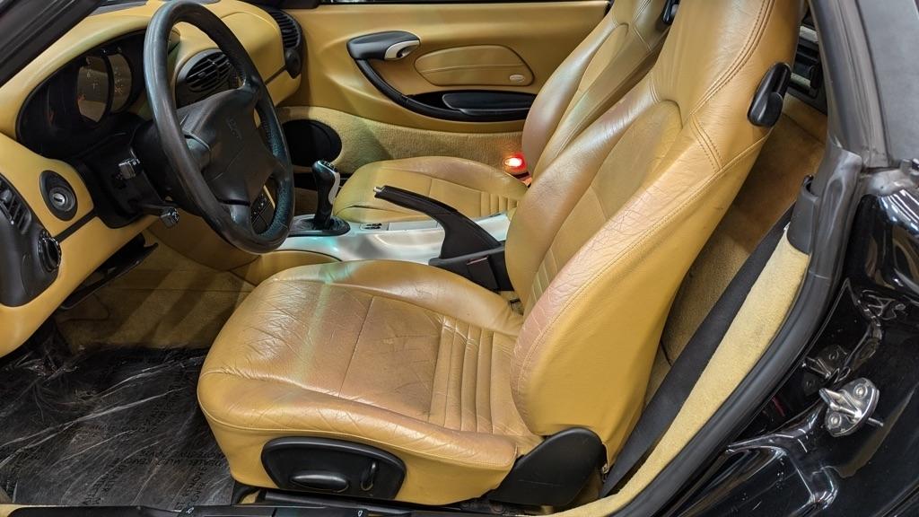 Porsche Boxster 2dr Roadster Manual 2000
