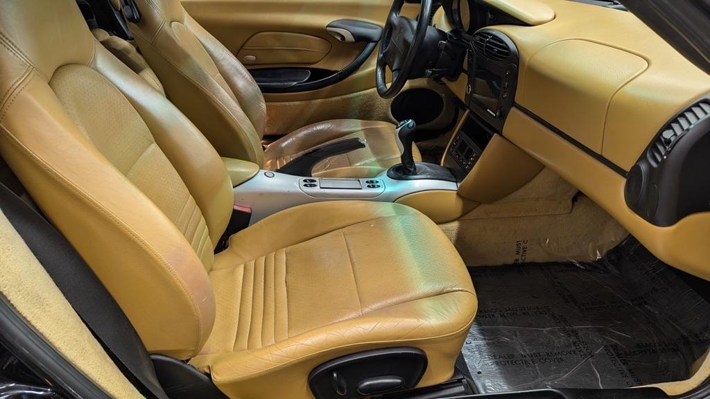 Porsche Boxster 2dr Roadster Manual 2000