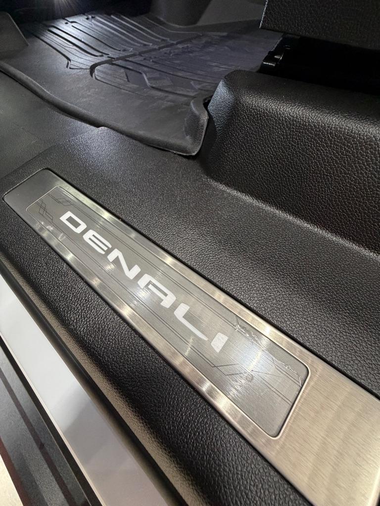 GMC Yukon 4WD 4dr Denali 2026