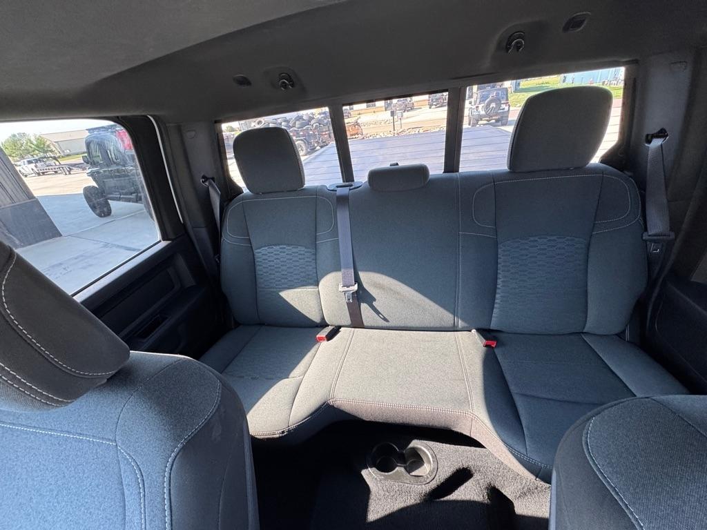 RAM 2500 Tradesman 4x4 Crew Cab 6'4" Box 2025