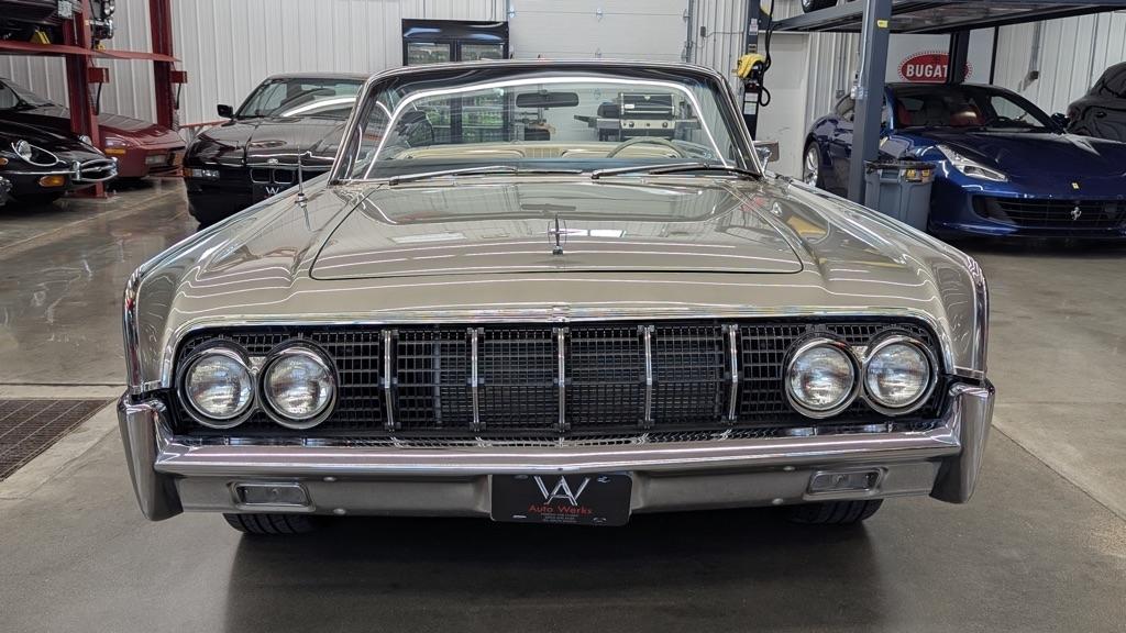 Lincoln Continental  1964