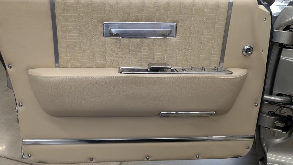 Lincoln Continental  1964