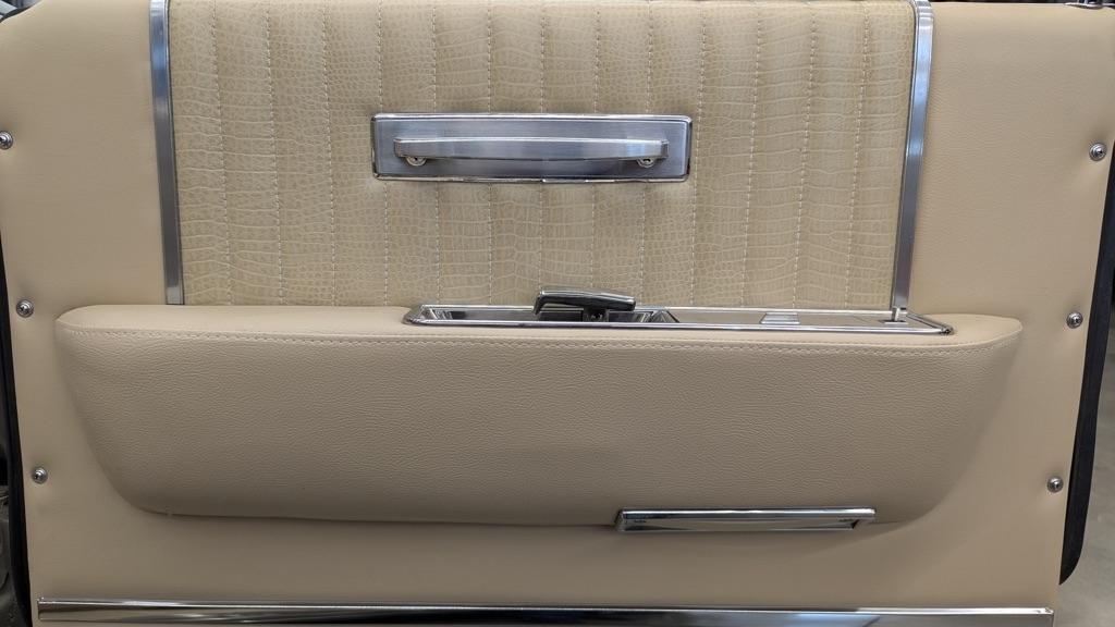 Lincoln Continental  1964