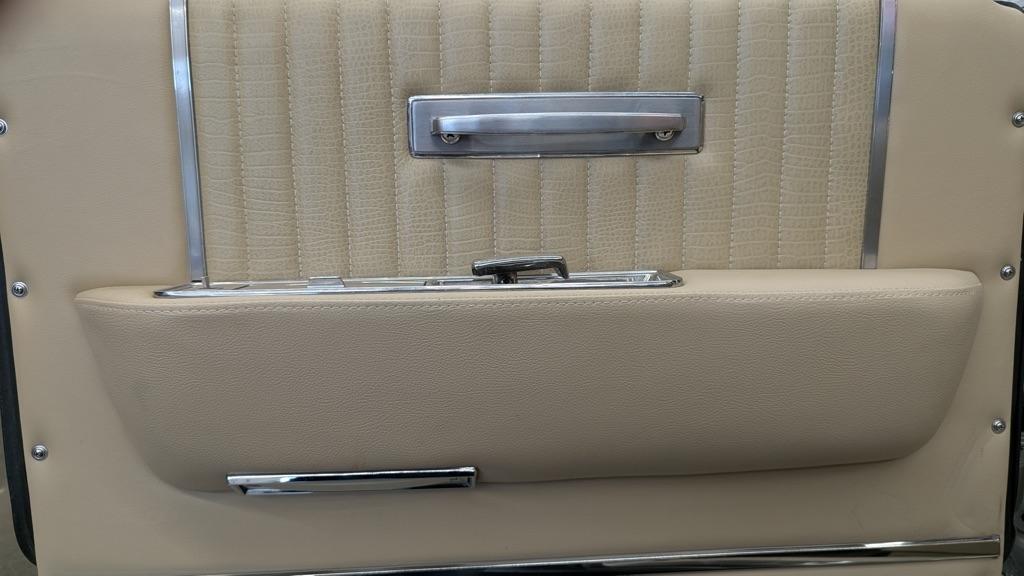 Lincoln Continental  1964