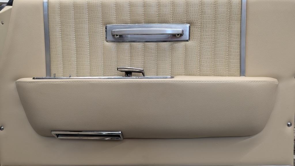 Lincoln Continental  1964
