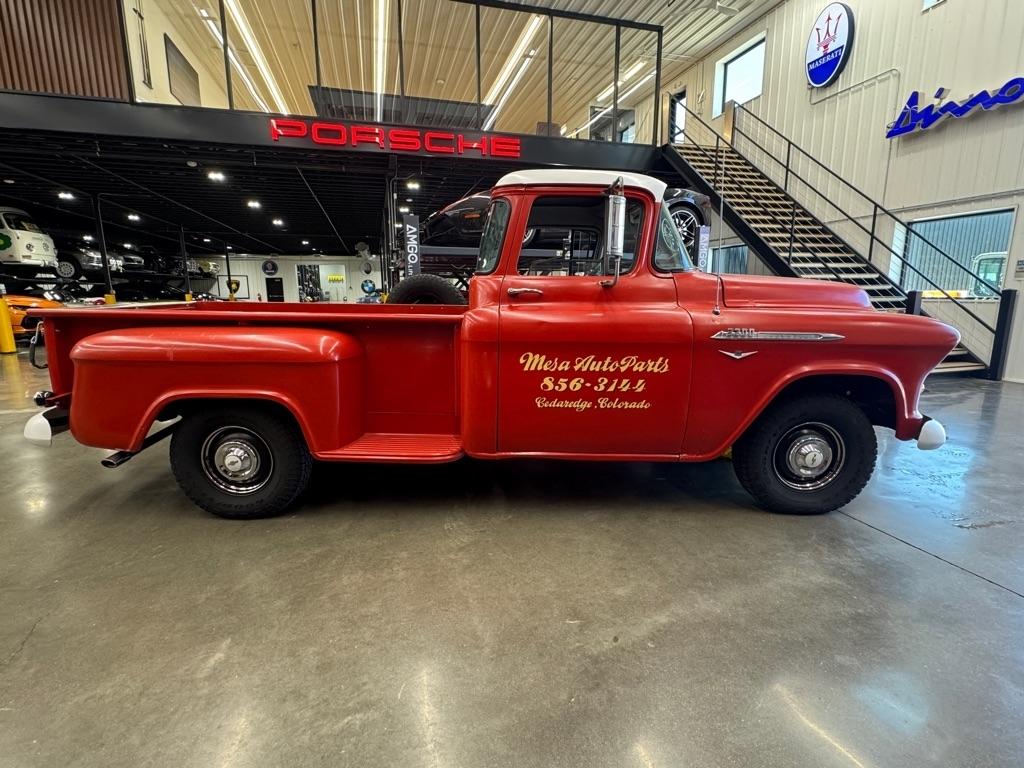 Chevrolet 3200  1956