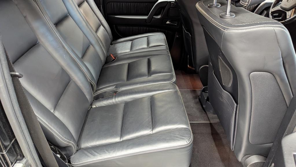 Mercedes-Benz G-Class 4MATIC 4dr G 63 AMG 2013