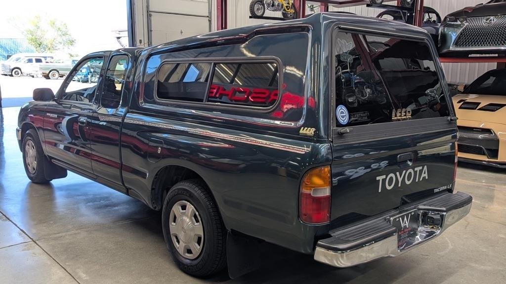 Toyota Tacoma XtraCab Manual 1996