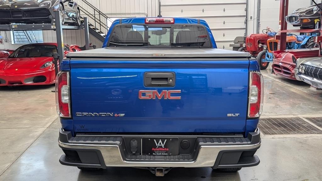 GMC Canyon 4WD Crew Cab 140.5" SLT 2018