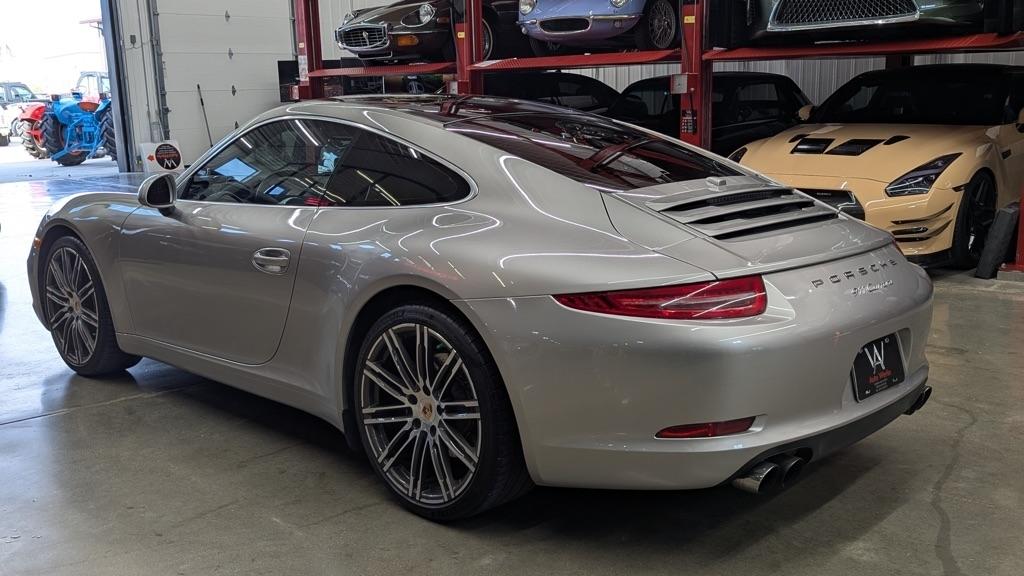 Porsche 911 2dr Cpe Carrera 2013
