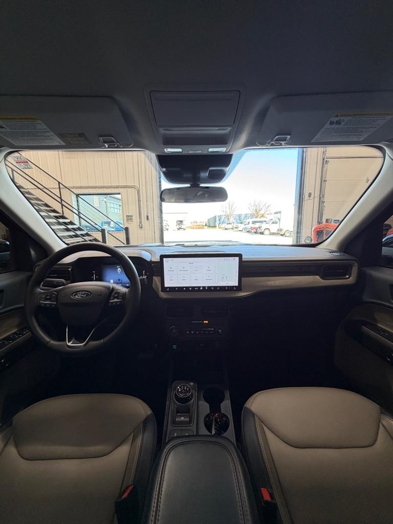 Ford Maverick Lariat AWD SuperCrew 2025