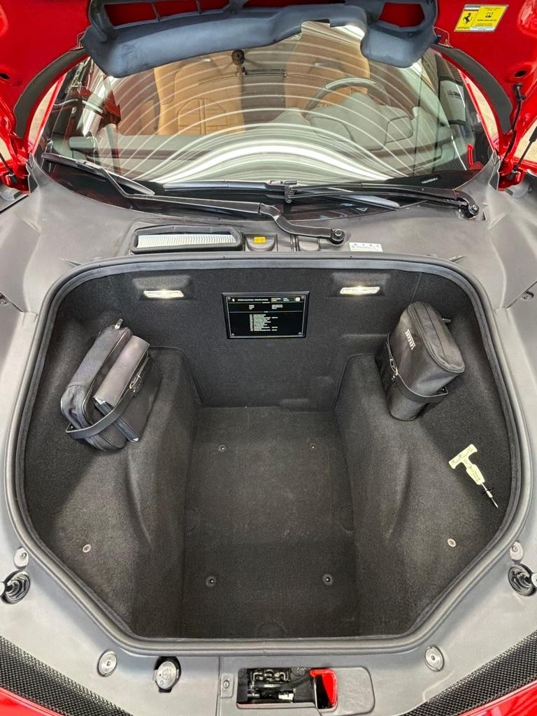 Ferrari 488 GTB Coupe 2017
