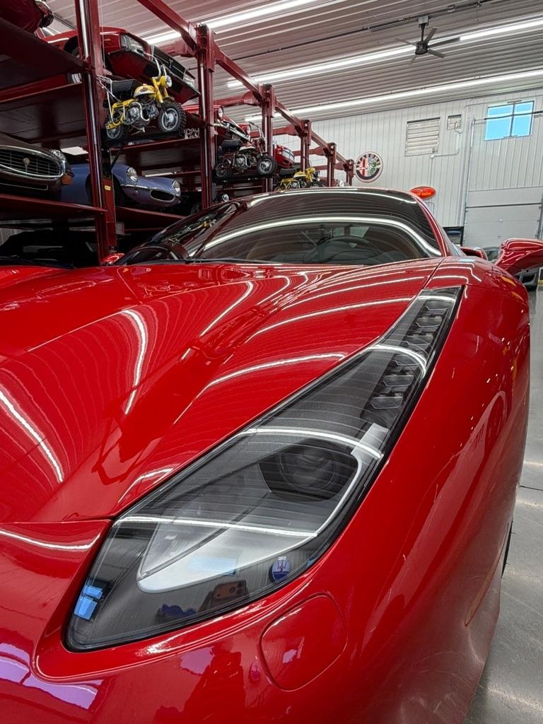 Ferrari 488 GTB Coupe 2017