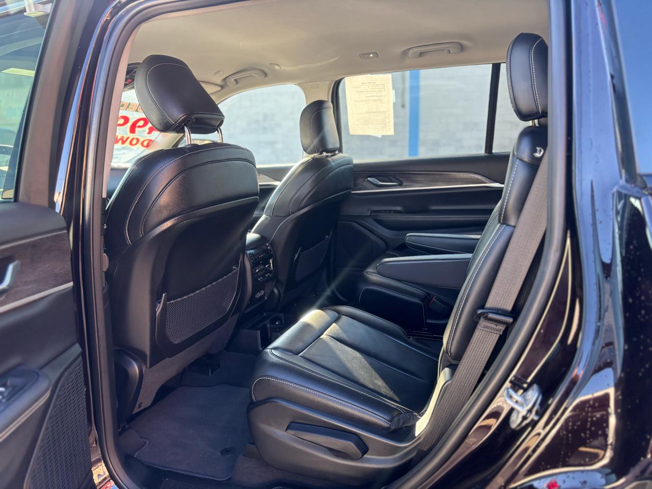 Jeep Grand Cherokee L Limited 4WD 2023